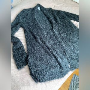 Additionelle fuzzy cardigan